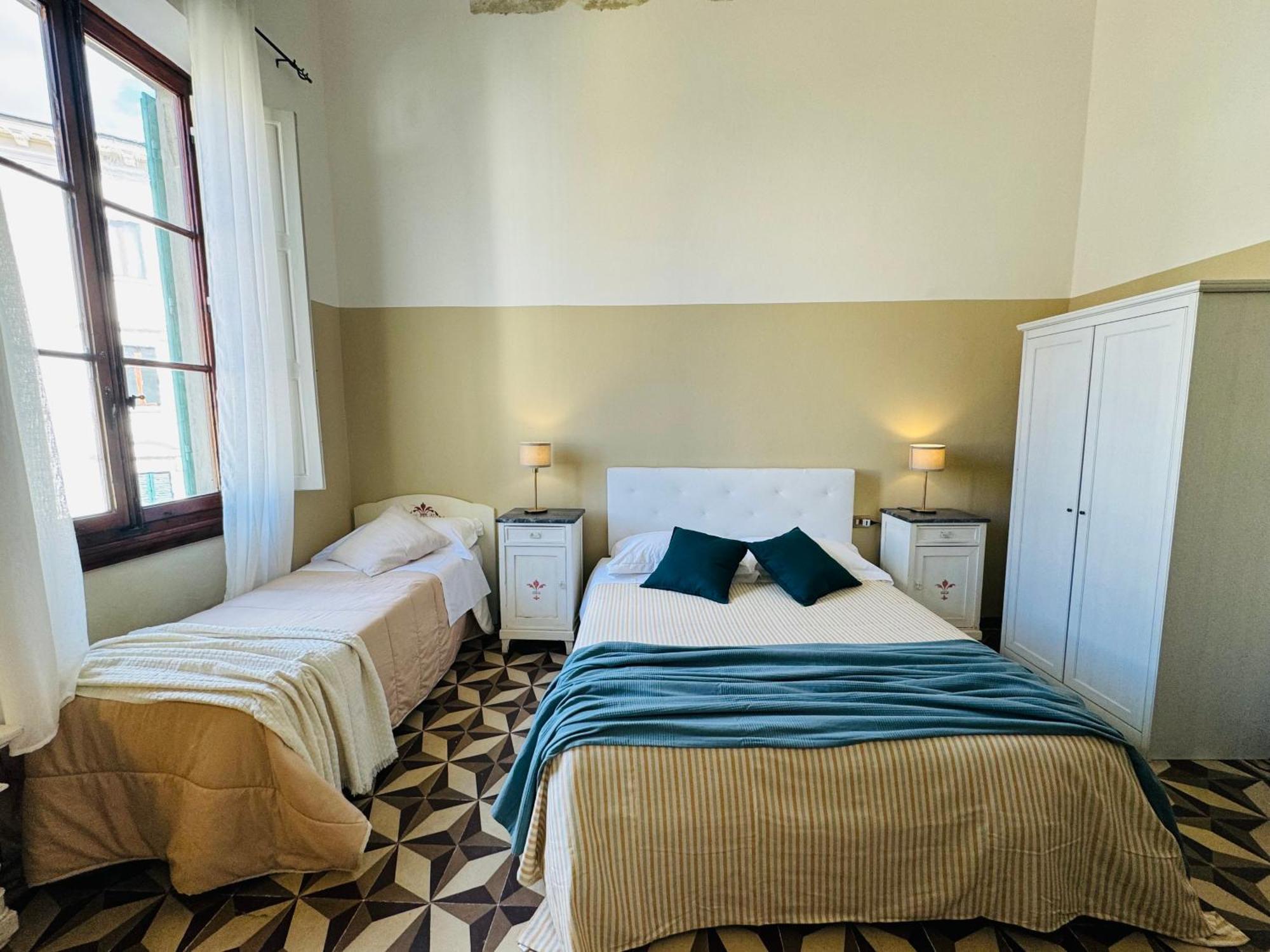 Il Magnifico Firenze Hotell Rum bild
