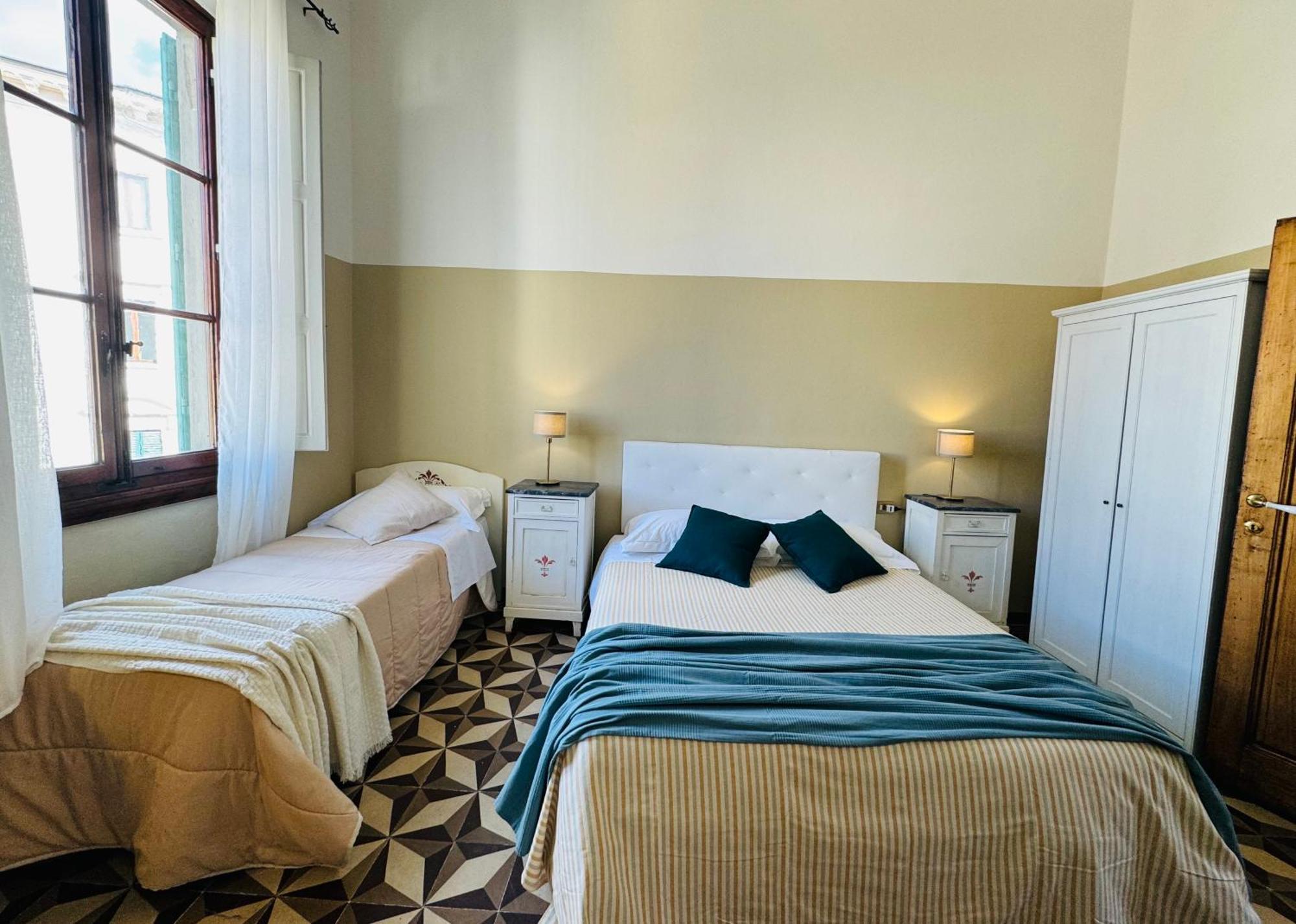Il Magnifico Firenze Hotell Rum bild